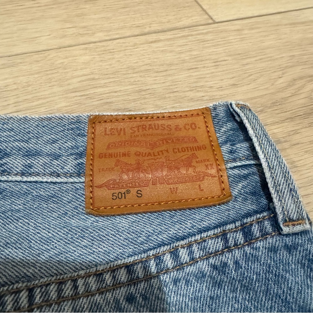Levi's 501 Skinny Jeans - Can’t Touch This 26W x 28L - Picture 4 of 6